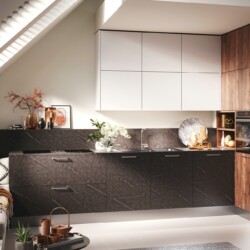 Merkur Marmor Dunkel Toronto Alteiche Cognac